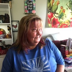 Meet your Posher, Lisa